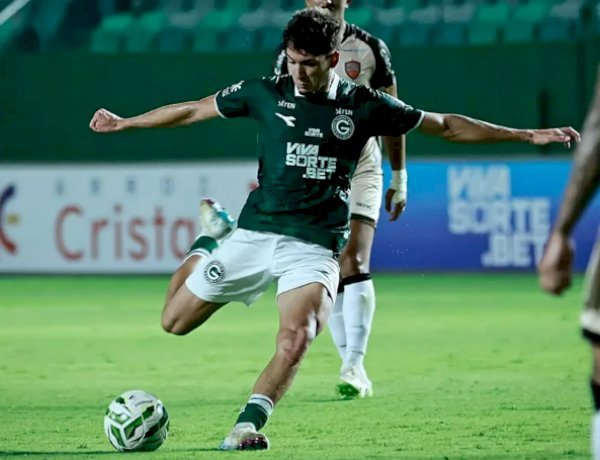 Revelação do Goiás, volante Lucas Rodrigues renova com clube até 2029