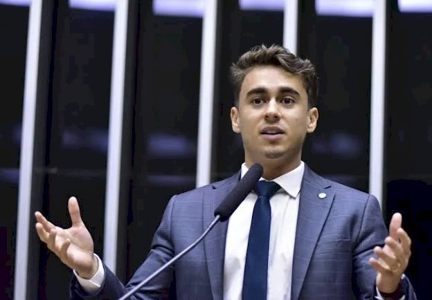 MP Eleitoral pede a cassação dos direitos políticos de Nikolas Ferreira por ataques durante campanha em BH