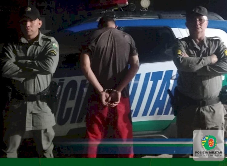POLÍCIA MILITAR REALIZA A PRISÃO DE UM INDIVÍDUO POR VIOLÊNCIA DOMÉSTICA EM SANTA TEREZA DE GOIÁS